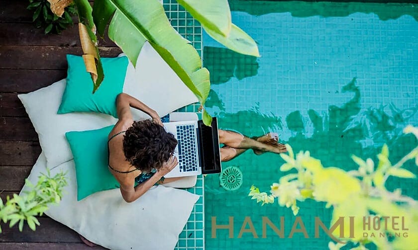 Bleisure là gì? Khách sạn làm thế nào để thu hút khách Bleisure