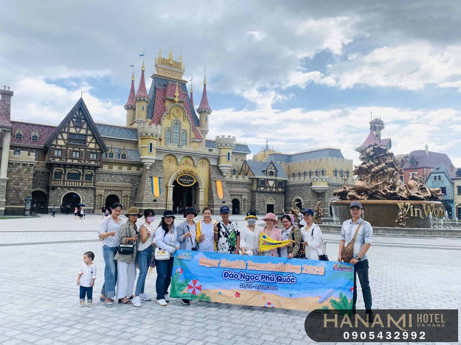 check in khách sạn