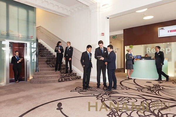 Quản trị khách sạn 